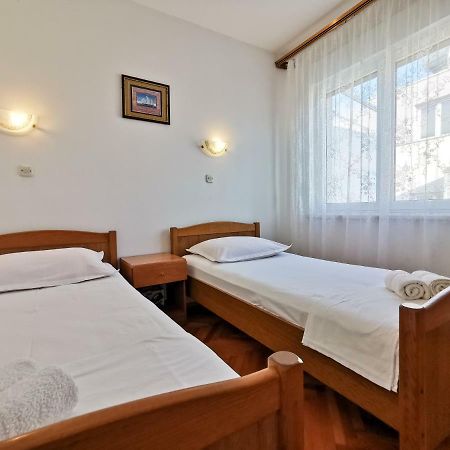 Da Vinko Beach Apartments Сплит Экстерьер фото