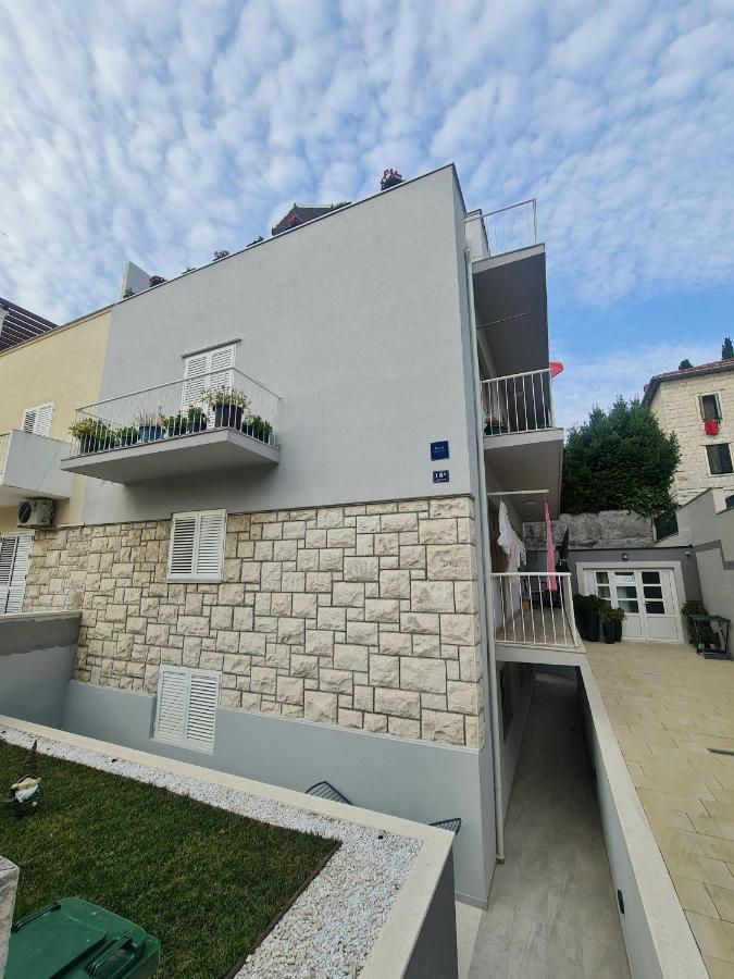 Da Vinko Beach Apartments Сплит Экстерьер фото