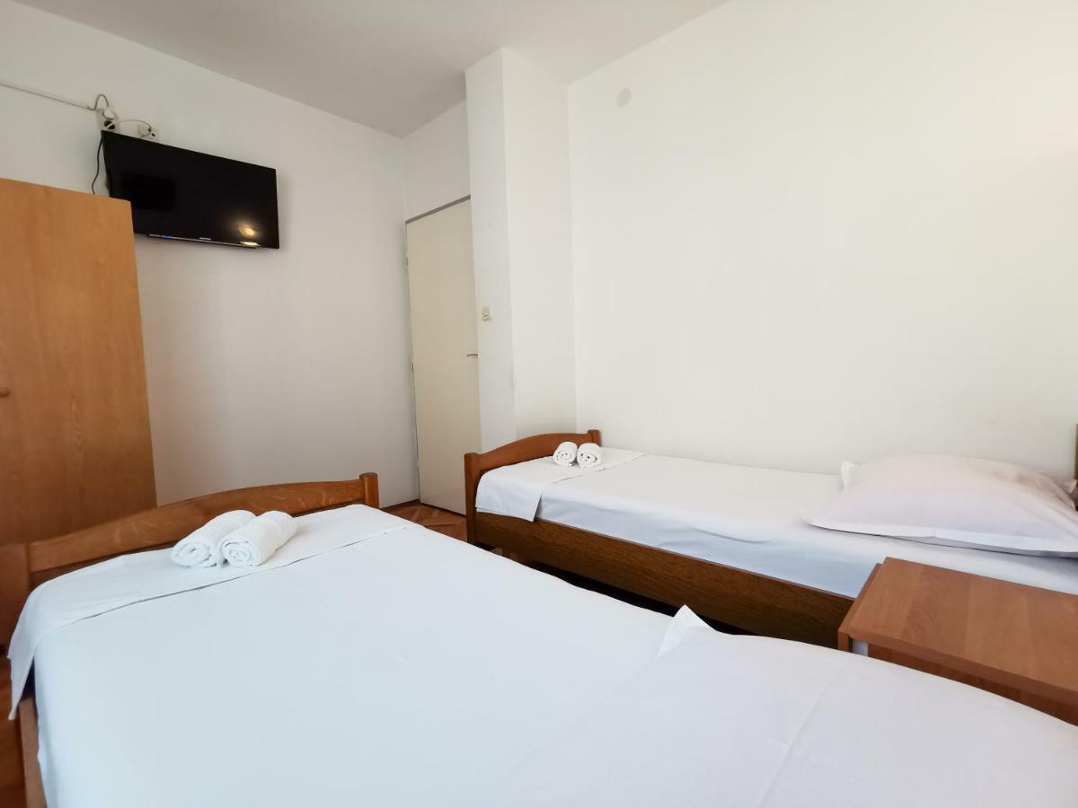 Da Vinko Beach Apartments Сплит Экстерьер фото