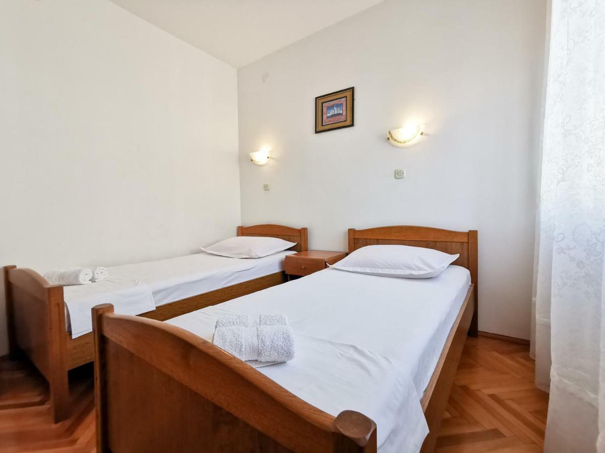 Da Vinko Beach Apartments Сплит Экстерьер фото