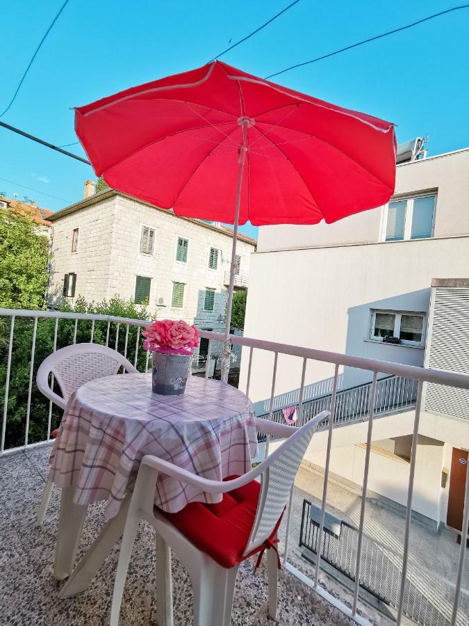 Da Vinko Beach Apartments Сплит Экстерьер фото